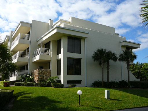 Side view of townhome